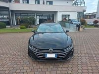 Usata VW Arteon R-line 150 CV (110 kW) 2021 Nero Berlina