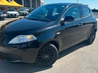 Usata Lancia Ypsilon Silver 69 CV (50 kW) 2014 Nero Utilitaria