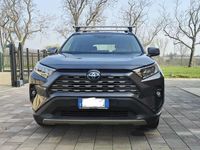 Usata Toyota RAV4 Hybrid Active 178 CV (130 kW) 2022 Grigio SUV