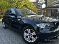 Usata BMW 118 143 CV (105 kW) 2009 Nero Utilitaria