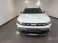 Nuova Dacia Duster Journey 122 CV (89 kW) 2026 Bianco SUV
