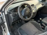 Usata Ford Focus 115 CV (84 kW) 2001 Grigio Station wagon