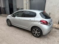Usata Peugeot 208 2017 Grigio Utilitaria