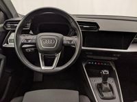 Usata Audi A3 S-Line 116 CV (85 kW) 2023 Blu navarra metallizzato Berlina