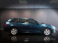 Usata Skoda Octavia Executive 116 CV (85 kW) 2023 Blu Station wagon