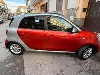 Usata Smart ForFour 71 CV (52 kW) 2015 Rosso Utilitaria