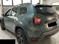 Usata Dacia Duster Extreme 101 CV (74 kW) 2023 Verde oxide SUV