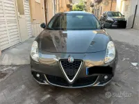 Usata Alfa Romeo Giulietta 105 CV (77 kW) 2012 Utilitaria