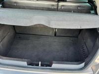 Usata Lancia Delta Gold 165 CV (121 kW) 2011 Grigio Utilitaria