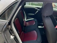 Usata Audi A1 105 CV (77 kW) 2014 Nero Utilitaria