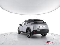 Usata Peugeot 2008 Allure 101 CV (74 kW) 2025 Grigio SUV
