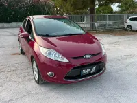 Usata Ford Fiesta 82 CV (60 kW) 2011 Rosso Berlina