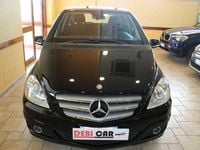 Usata Mercedes B180 109 CV (80 kW) 2010 Nero Monovolume