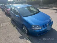 Usata VW Golf IV Sportline 140 CV (102 kW) 2004 Bluazzurro Berlina