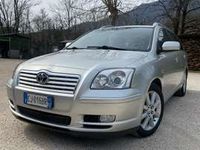 usata Toyota Avensis SW 2.0 d-4d 16v di intercooler