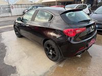 Usata Alfa Romeo Giulietta Progression 105 CV (77 kW) 2012 Nero Utilitaria