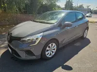 Usata Renault Clio V Intens 101 CV (74 kW) 2021 Bluazzurro Berlina