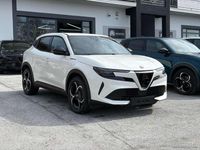 Usata Alfa Romeo Junior Edizione Speciale 136 CV (100 kW) 2024 Bianco SUV