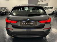 Usata BMW 118 Sport Line 140 CV (102 kW) 2020 Grigio Utilitaria