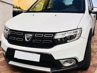 Usata Dacia Sandero Stepway 90 CV (66 kW) 2017 Bianco Berlina
