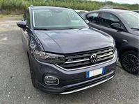 Usata VW T-Cross Style 110 CV (80 kW) 2022 Grigio SUV