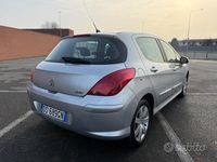 Usata Peugeot 308 120 CV (88 kW) 2008 Grigio Berlina