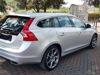 Usata Volvo V60 Ocean Race 150 CV (110 kW) 2016 Argento Station wagon