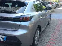 Usata Peugeot 208 Active 75 CV (55 kW) 2020 Grigio Utilitaria