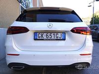 Usata Mercedes B180 Premium 116 CV (85 kW) 2022 Bianco pastello Monovolume