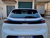 Usata Peugeot 208 Active 75 CV (55 kW) 2021 Bianco Utilitaria
