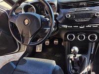 Usata Alfa Romeo Giulietta Distinctive 140 CV (102 kW) 2012 Grigio Utilitaria