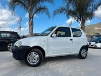 Usata Fiat 600 54 CV (39 kW) 2006 Bianco Berlina