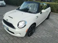 Usata Mini Cooper S Cabriolet 174 CV (127 kW) 2010 Beige Cabrio
