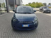 Usata Fiat 500e Icon 42 kW (58 CV) 2022 Verde Utilitaria