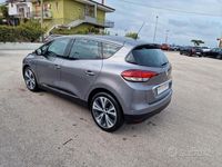 Usata Renault Scénic IV 110 CV (80 kW) 2018 Grigio Monovolume