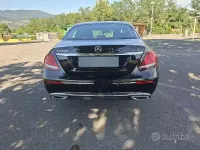 Usata Mercedes E220 194 CV (142 kW) 2019 Nero Berlina