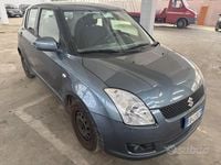 Usata Suzuki Swift GL 93 CV (68 kW) 2012 Grigio Utilitaria