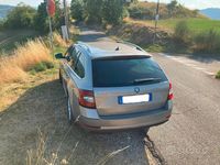 Usata Skoda Octavia G-TEC Executive 110 CV (80 kW) 2017 Grigio Station wagon
