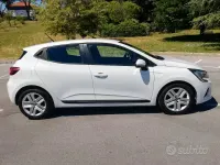 Occasion Renault Clio V Zen 101 PK (74 kW) 2021 Wit Sedan