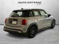 Usata Mini Cooper Essential 136 CV (100 kW) 2024 Grigio chiaro Utilitaria
