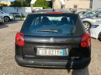 Usata Peugeot 207 Sport 70 CV (51 kW) 2010 Nero Station wagon