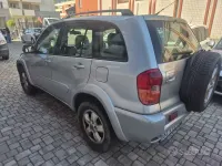 Usata Toyota RAV4 116 CV (85 kW) 2002 Grigio SUV