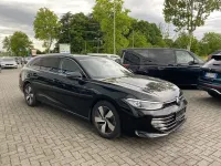 Usata VW Passat 150 CV (110 kW) 2025 Nero Station wagon
