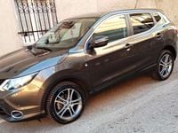 Usata Nissan Qashqai Acenta 131 CV (96 kW) 2014 Marrone SUV