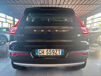 Usata Volvo XC40 129 CV (94 kW) 2022 Nero SUV