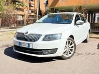 Usata Skoda Octavia 110 CV (80 kW) 2016 Bianco Utilitaria
