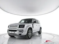 Usata Land Rover Defender SE 250 CV (183 kW) 2023 Grigio SUV