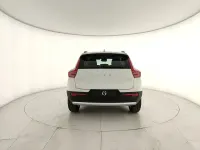 Nuova Volvo XC40 163 CV (119 kW) 2026 Bianco SUV
