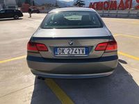 Usata BMW 325 Comfort Edition 197 CV (144 kW) 2007 Argento Coupé