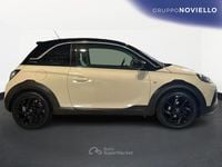 Usata Opel Adam Rocks 69 CV (50 kW) 2017 Bianco Utilitaria